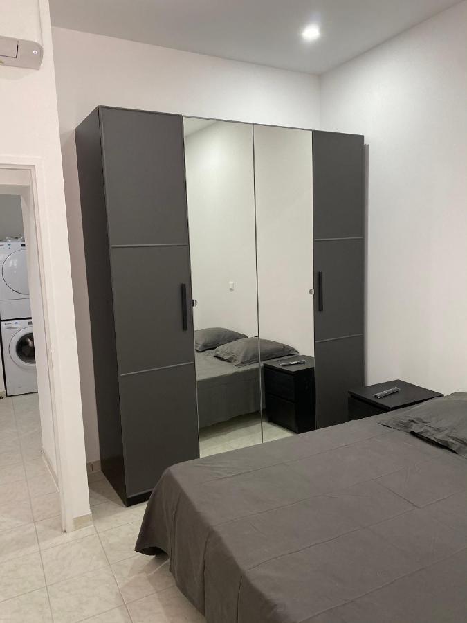 Five Stars S1 Aparthotel Marsella Exterior foto